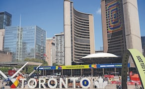 La gira del trofeo de la Copa Mundial de la FIFA 26 de Coca-Cola en Nathan Phillips Square, Toronto. Foto: AFP