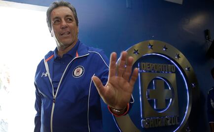 Boy desconoce si llegará Víctor Vázquez 