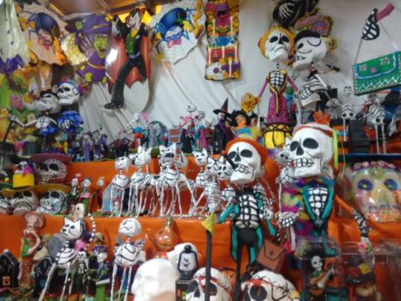 Día de muertos: entre calaveras y vampiros