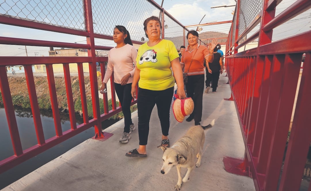 La obra beneficiará a más de 21 mil habitantes de ambas localidades del oriente mexiquense. Foto: de LUIS CAMACHO. EL UNIVERSAL