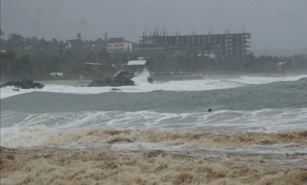 Tormenta tropical: ¿Volabas a Guerrero o Oaxaca? aerolíneas reagendan operaciones por lluvias generadas por "Erick"; ofrecen reembolsos
