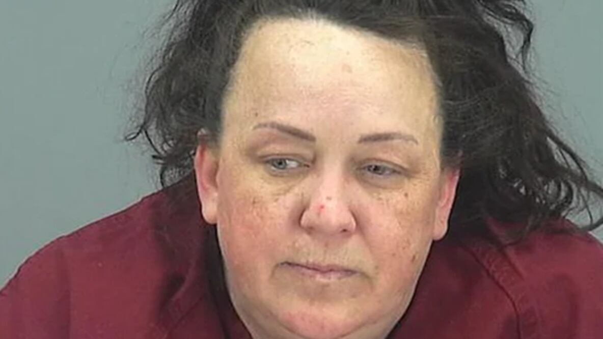 "Fantastic Adventures": el escándalo de la madre de los "superhéroes de YouTube" que fue acusada de maltratar a sus 7 hijos adoptados