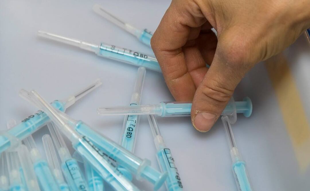 Pfizer entregará a EU 100 millones de dosis adicionales de vacuna