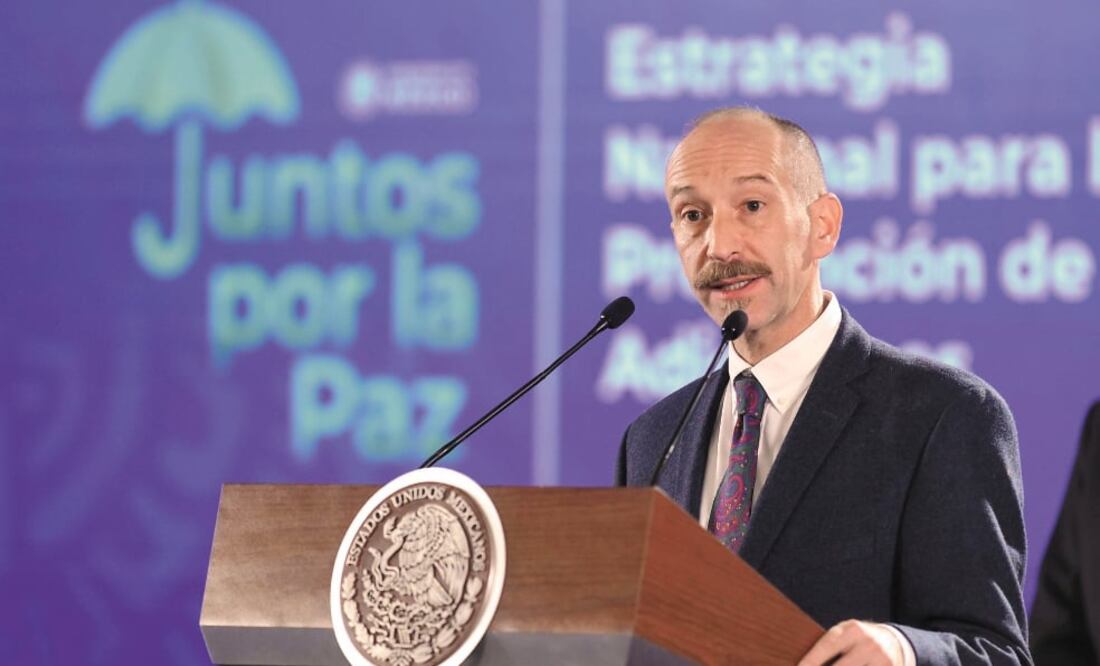 El siquiatra Gady Zabicky Sirot fue presentado en la conferencia matutina del Presidente como nuevo comisionado Nacional contra las Adicciones, quien apoyará a llevar a cabo campañas antidrogas en jóvenes. Foto: PRESIDENCIA