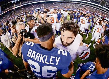 Mayfield y Barkley se hacen notar