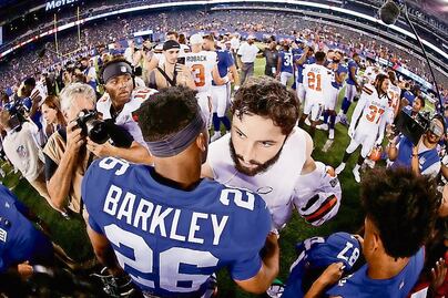 Mayfield y Barkley se hacen notar
