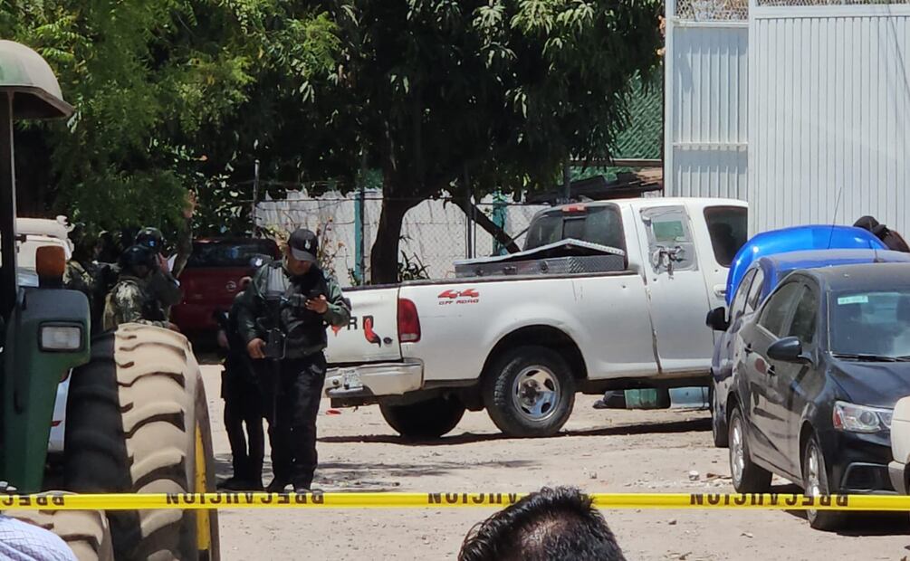 Personas armadas dispararon contra un taller mecánico, ubicado en la colonia San Rafael, resultó muerto un cliente. | Foto: Especial.