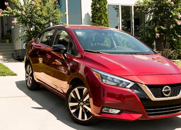 Cómo compite el nuevo Nissan Versa contra otros modelos