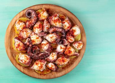 Montaditos de papa y pulpo para Cuaresma