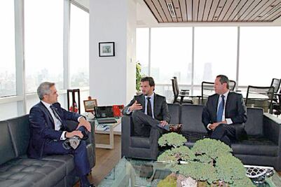 Secretaria ignoró 3 años contaminación vehicular