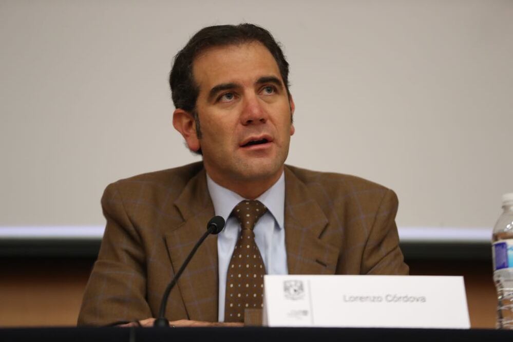 Córdova afirmó que los lineamientos tampoco exceden las atribuciones del máximo órgano electoral. / Tomada de @INEMexico