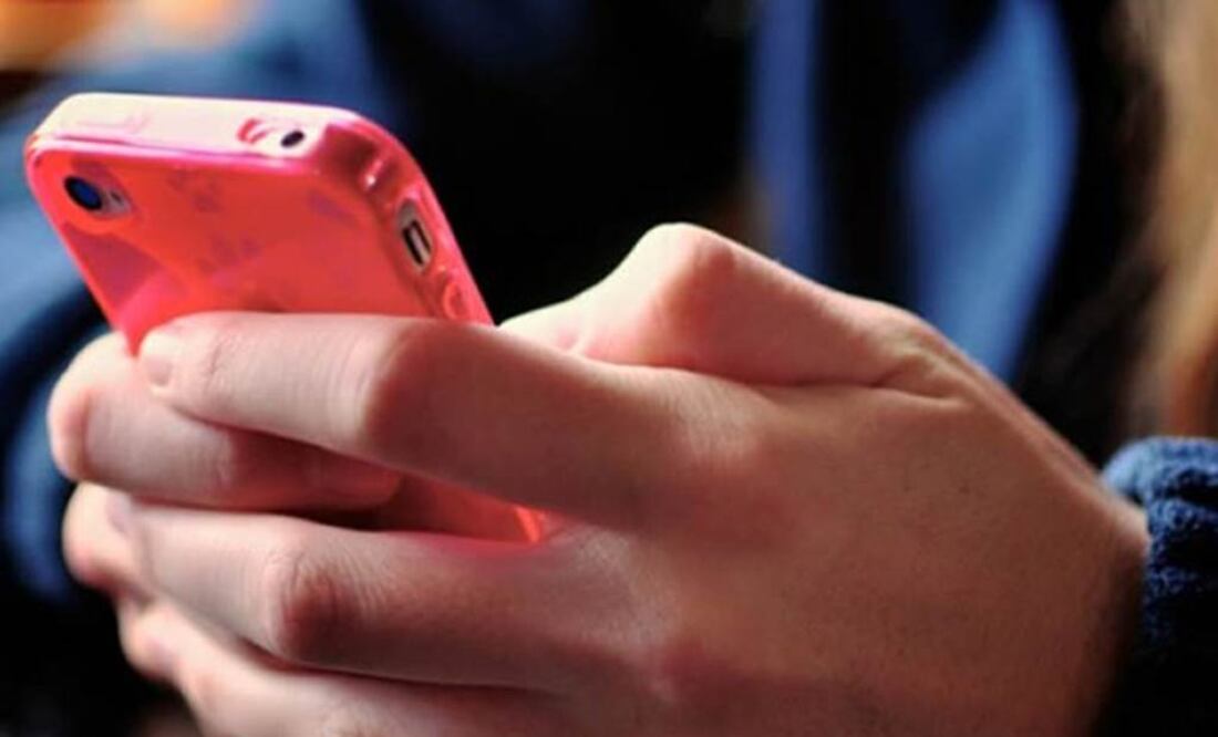 Celulares o computadoras a edades tempranas hace que los niños y adolescentes accedan a los sitios de apuestas online. Imagen ilustrativa. Foto: Archivo