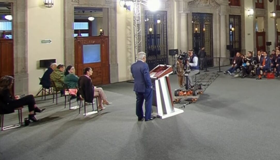 La mañanera de AMLO, 8 de febrero, minuto a minuto
