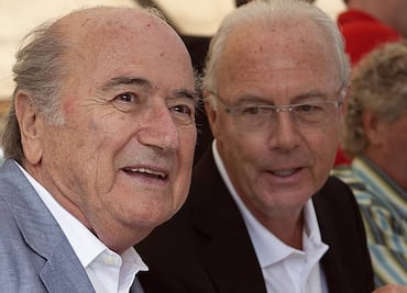 Aseguran que hubo acuerdo entre Beckenbauer y Blatter