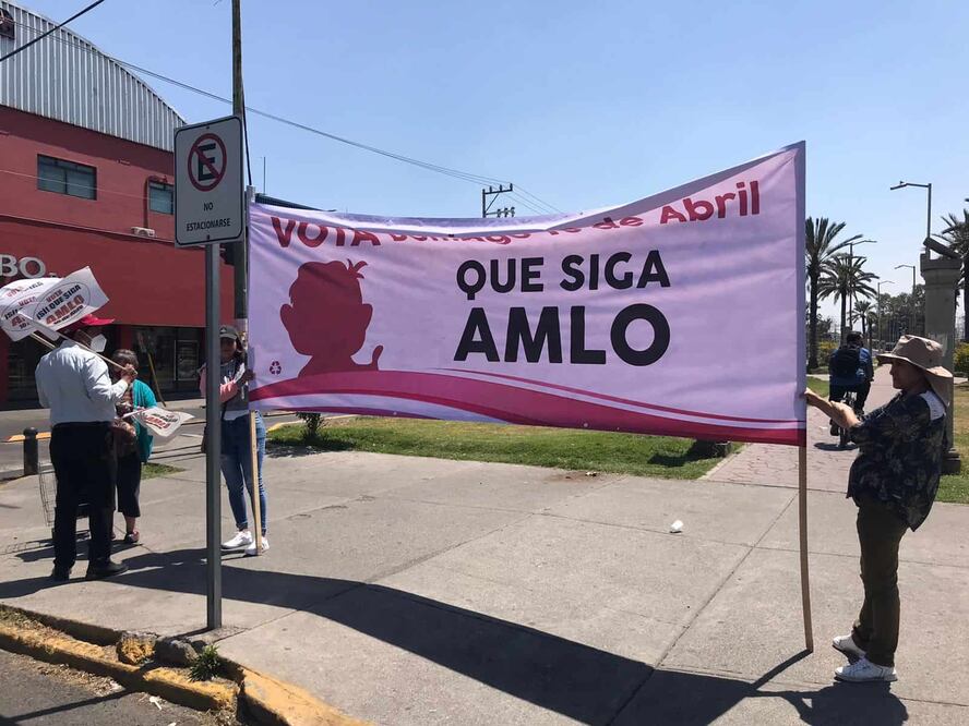 Los brigadistas se ubicaron en las principales vialidades del municipio mexiquense 