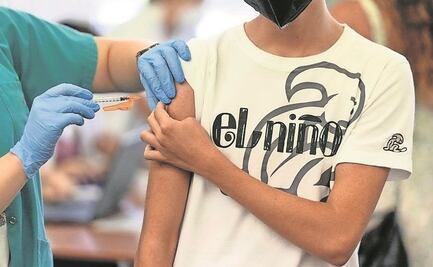 Anuncian vacunación de cuarta dosis Covid para mayores de 18 años en adelante, en CDMX