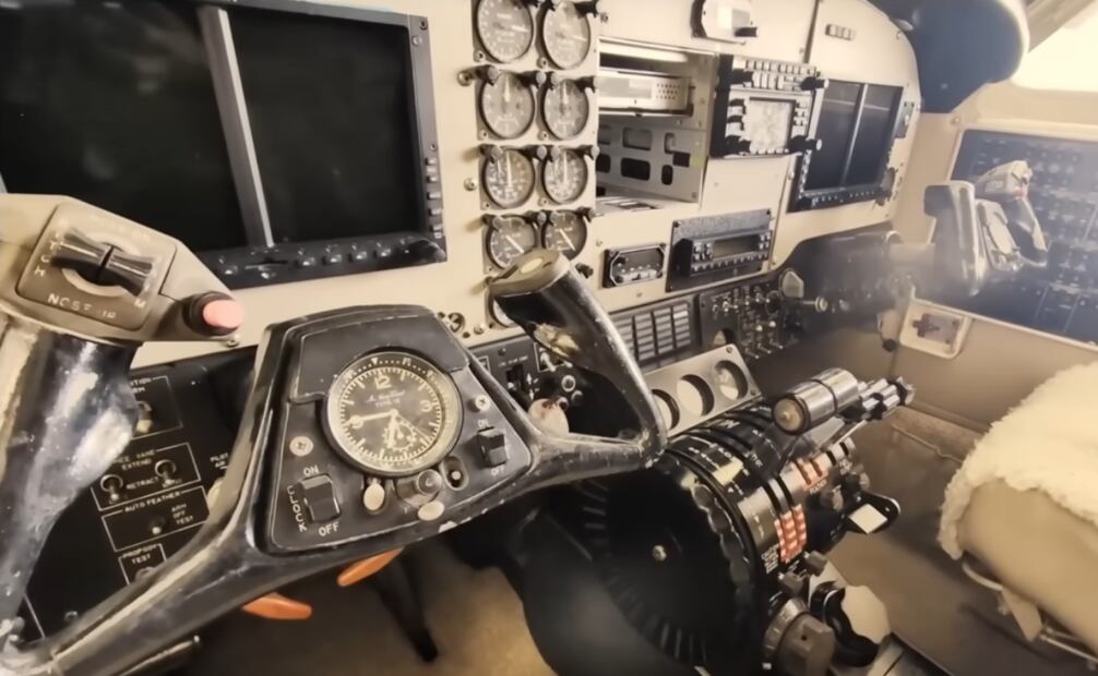Avión que trasladó a "El Mayo" a EU. Foto: cortesía Pie de Nota