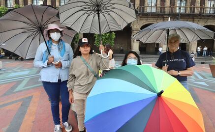 Desapariciones en la comunidad LGBT+... sombrillas negras por la violencia que va en aumento