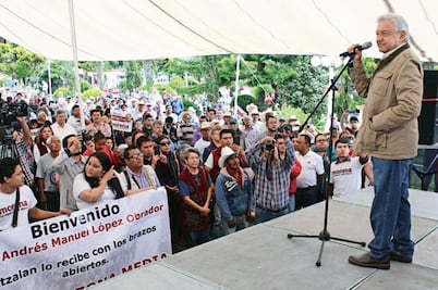 AMLO pide a PRD “ya dar el paso” y unirse a Morena