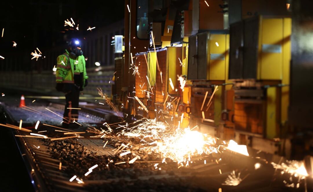 La construcción de la Línea 12 tuvo un costo de mil 278 millones 349 mil 184.74 pesos y el de la reparación fue de 623 millones 724 mil 558.30 pesos 