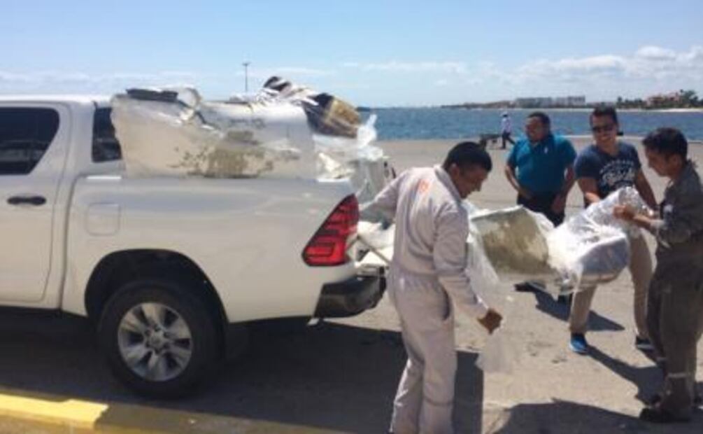 Aseguran embarcación que tuvo explosión en Cancún