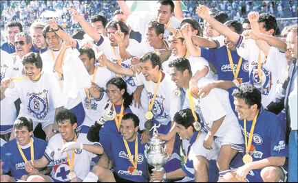 Cruz Azul cumple 23 años de su último título de Liga MX