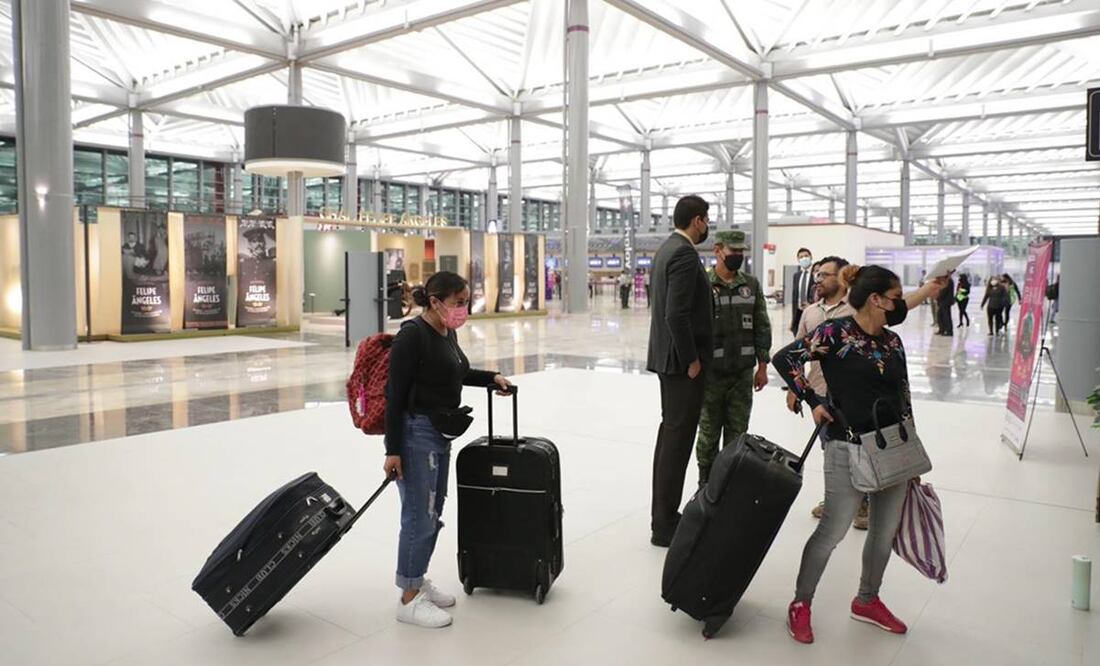 En 2022 el AIFA transportará a 2.4 millones de pasajeros, aseguró el director general del aeropuerto, general Isidro Pastor Román. Foto: Juan Boites/EL UNIVERSAL