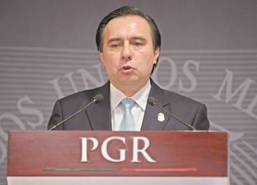 Interpone Tomás Zerón amparo contra su arresto por caso Iguala