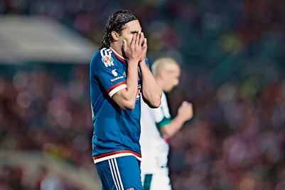 Chivas, ni con exorcismo