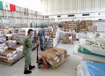 Ejército distribuye insumos médicos