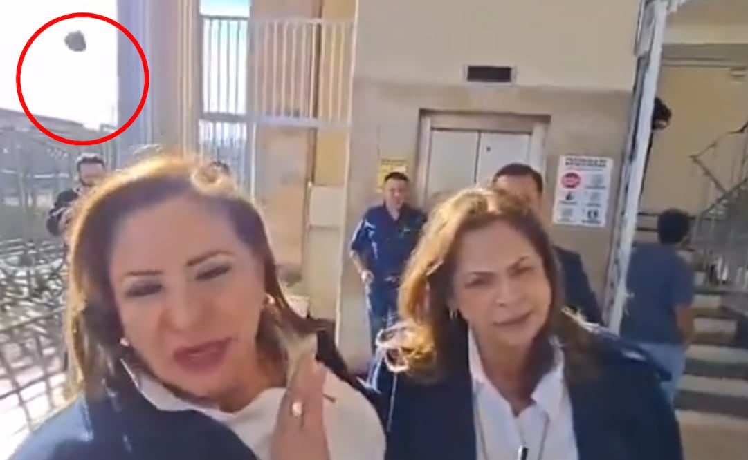 En el video se observa como el proyectil la golpea directamente en la cabeza. (08/01/26) Foto: Captura de video