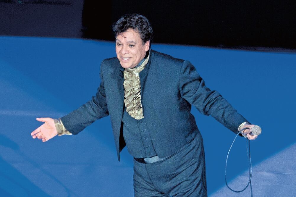 Juan Gabriel llevaba dos años sin hacer gira (ARCHIVO EL UNIVERSAL)