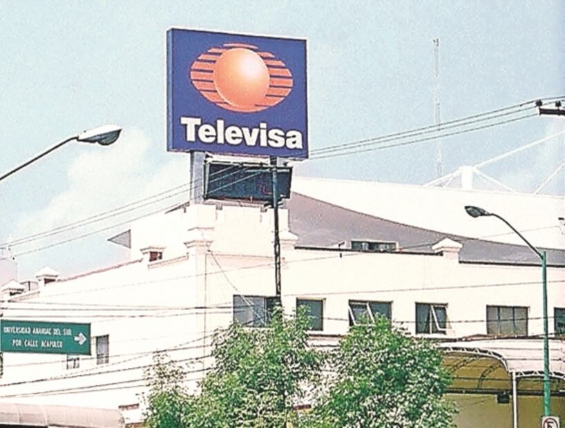 Carlos Cuevas no sabe si reír o llorar