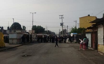 Vecinos evitan instalación de tianguis en Ecatepec 