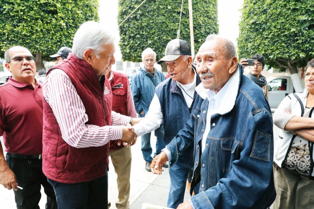 De gira por el Edomex, Andrés Manuel López Obrador dijo que el gobierno utiliza a Javier Duarte como “chiVo expiatorio” (IRVIN OLIVARES. EL UNIVERSAL)