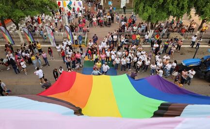 Celebran la primer marcha de la diversidad sexual en Navolato