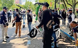 ¡Fuera! Realizan operativo para quitar scooters eléctricos de banquetas en la Cuauhtémoc
