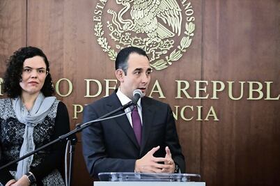 Perdón presidencial es un “teatro”, califican perredistas