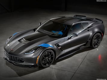 Corvette Grand Sport levanta la mano por Chevrolet