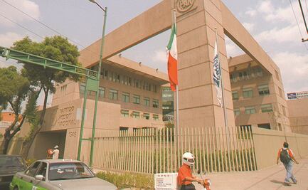 Llueven críticas al PAN por firma de Carta de Madrid