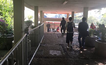 Colocan vallas en “Las Islas” en CU por suspensión de clases tras megacorte de agua