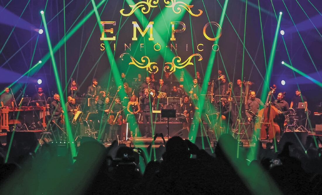 La Vórtice Orquesta puso a bailar a 3 mil 100 personas en el Teatro Metropólitan. LUIS GRANADOSPH