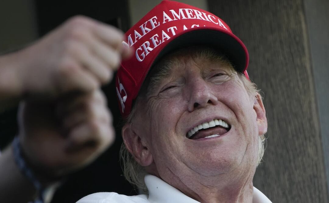 El expresidente Donald Trump durante una ronda final del torneo de golf de Nueva Jersey. Foto: AP
