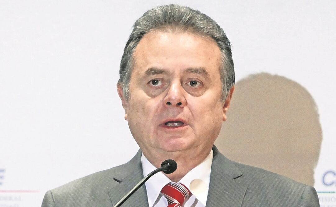 Impulso. Pedro Joaquín Coldwell, titular de la Sener, dijo que el proyecto de transmisión eléctrica requerirá mil 100 mdd. (ARCHIVO EL UNIVERSAL)
