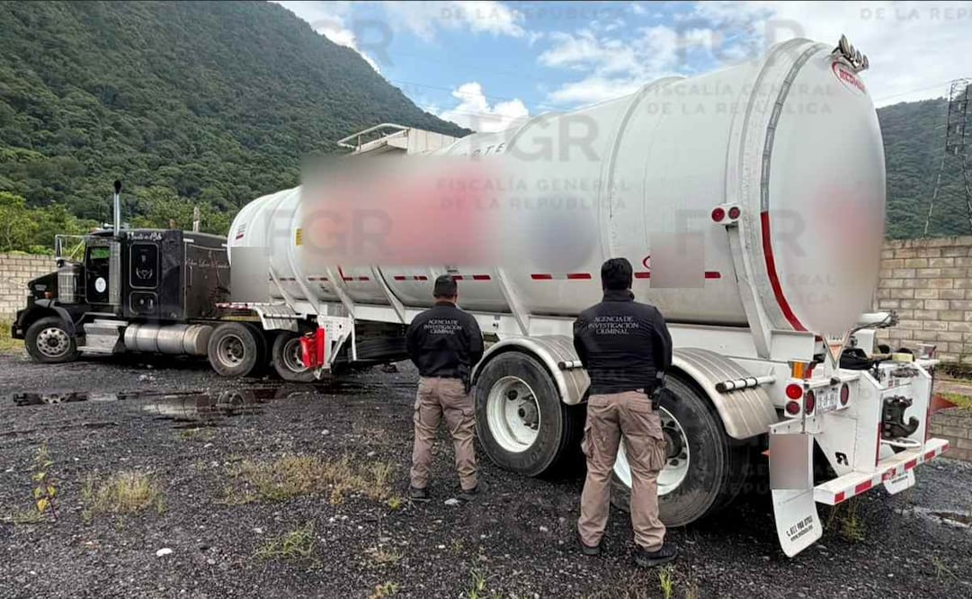 Aseguramiento de hidrocarburo y vehículos en Veracruz. Foto: Fiscalía General de la República (FGR).