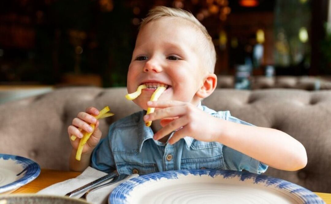 Frases prohibidas a la hora de comer. Fuente: Freepik