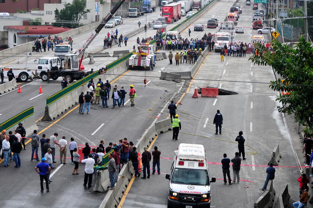 Diputados panistas piden auditar la obra del Paso Express