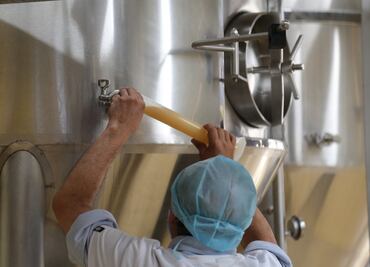 Secretaría de Agricultura firma convenio con Grupo Modelo y Heineken para garantizar semilla certificada de cebada