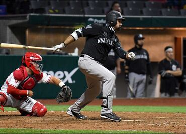 Decide el Titán González, maratónico juego en el Harp Helú