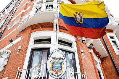 Niega EU presión a Ecuador por Assange